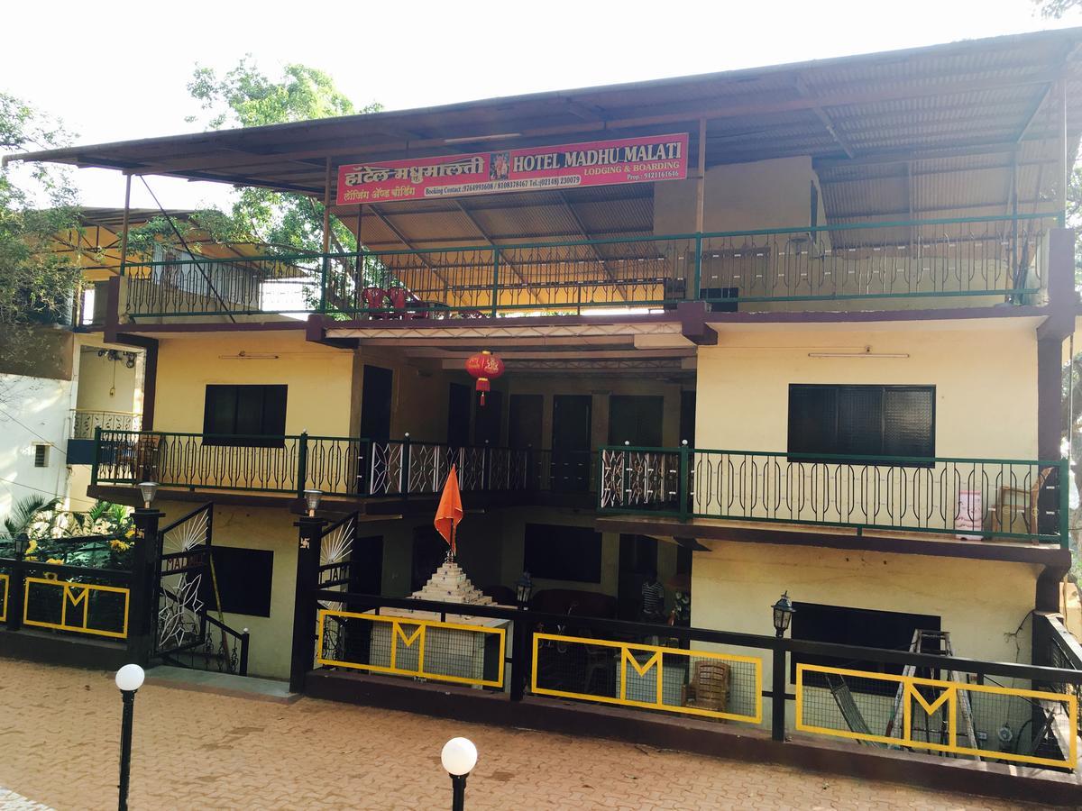 Hotel Madhumalti Matheran Dış mekan fotoğraf
